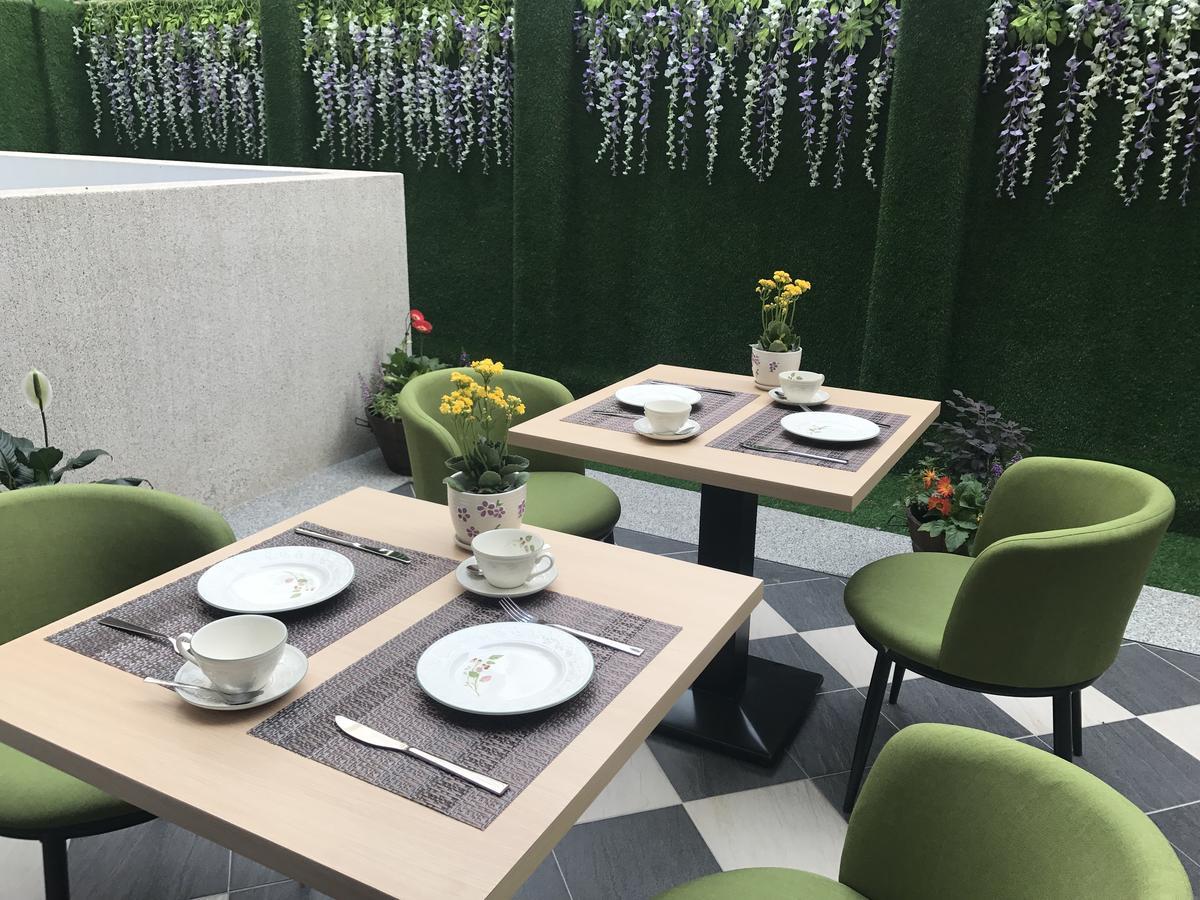 晨光飯店 Hotel Chiayi City Exterior foto